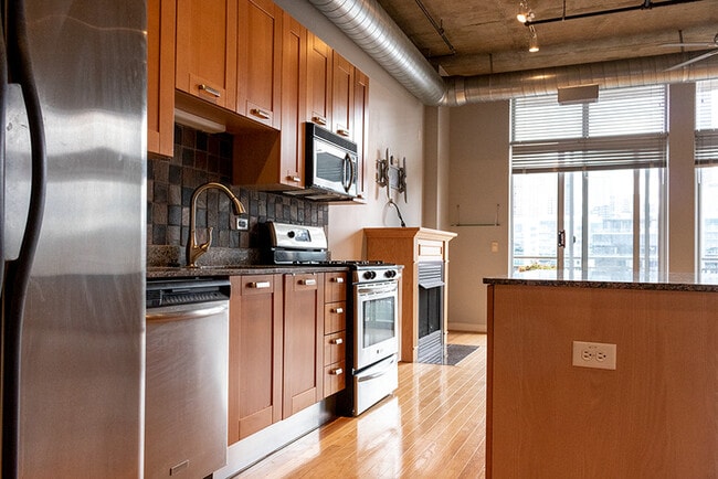 Building Photo - 111 S Morgan St