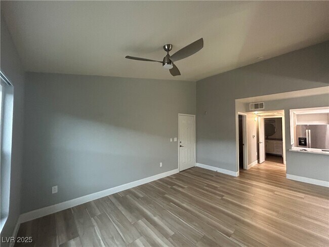 Building Photo - 6650 W Warm Springs Rd