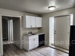 Foto principal - 105 S Harriet Ave