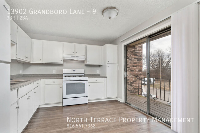 Foto del edificio - Charming Updated 3-Bed Apartment in Grandview
