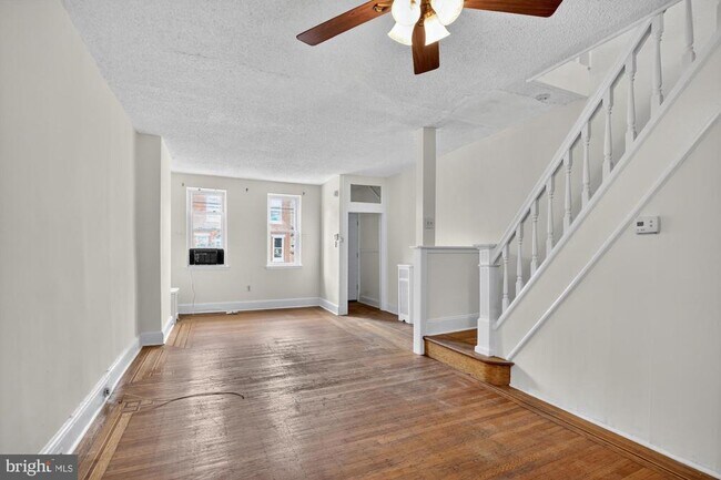 Foto del edificio - 2343 E Huntingdon St