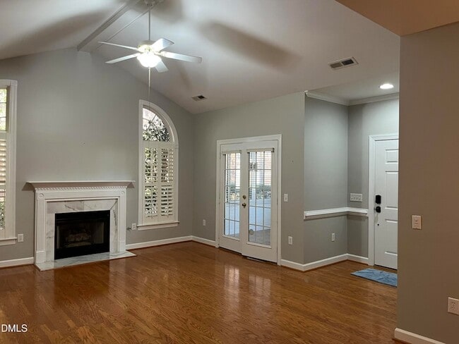 Building Photo - 1021 Thistle Briar Pl