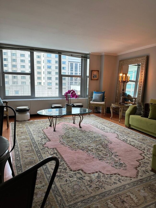 Foto del edificio - 777 N Michigan Ave