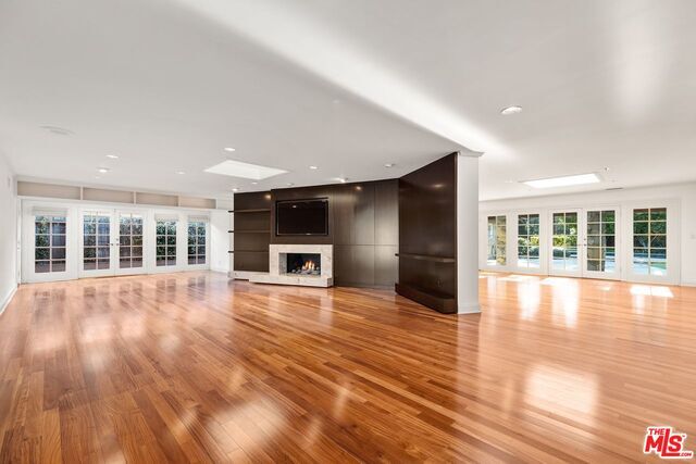 Foto del edificio - 16628 Park Ln Cir