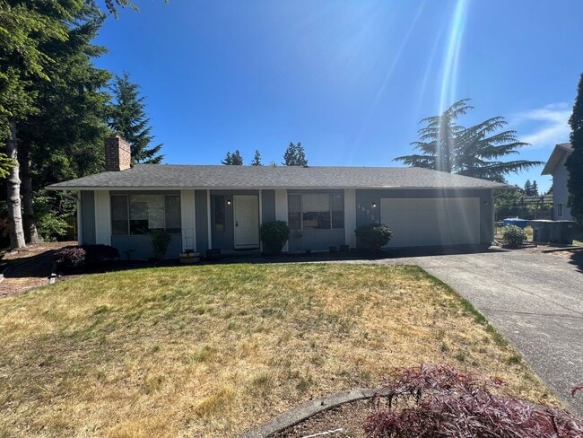 Building Photo - 14724 27th Ave E
