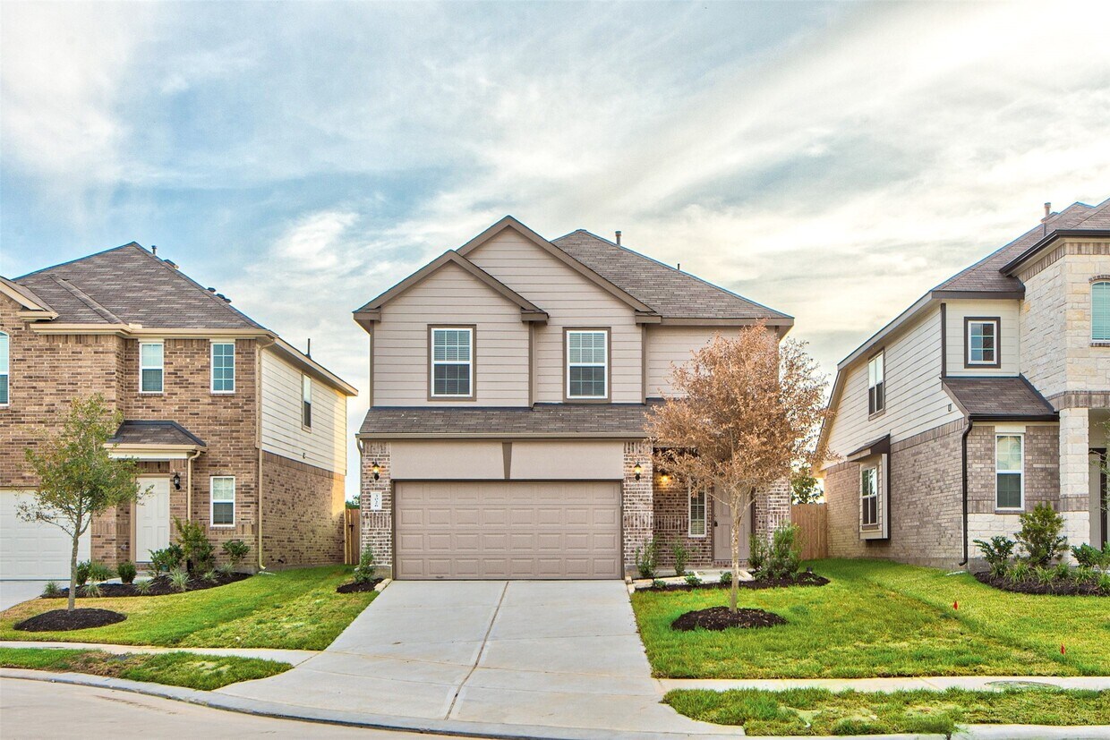 Foto principal - 3026 Orchid Ranch Dr
