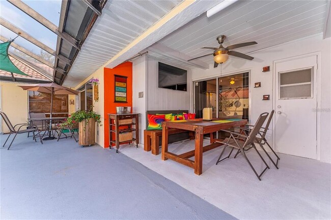 Building Photo - 5053 Maui Cir