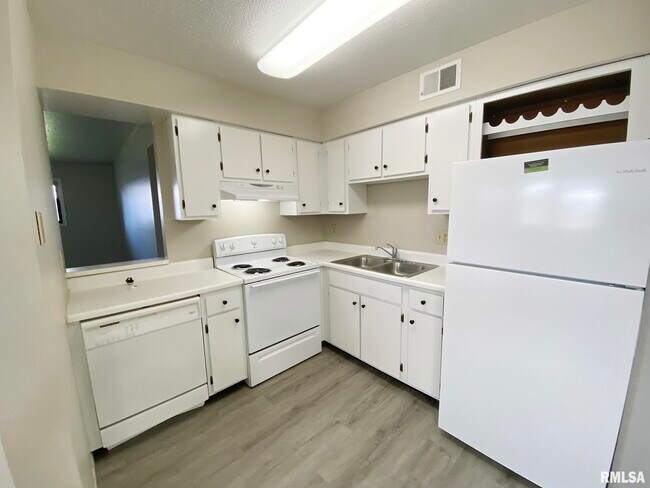 Foto del edificio - 2618 W Willowlake Dr