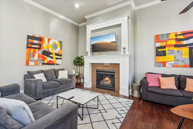 Photo - 2618 Thomas Ave House