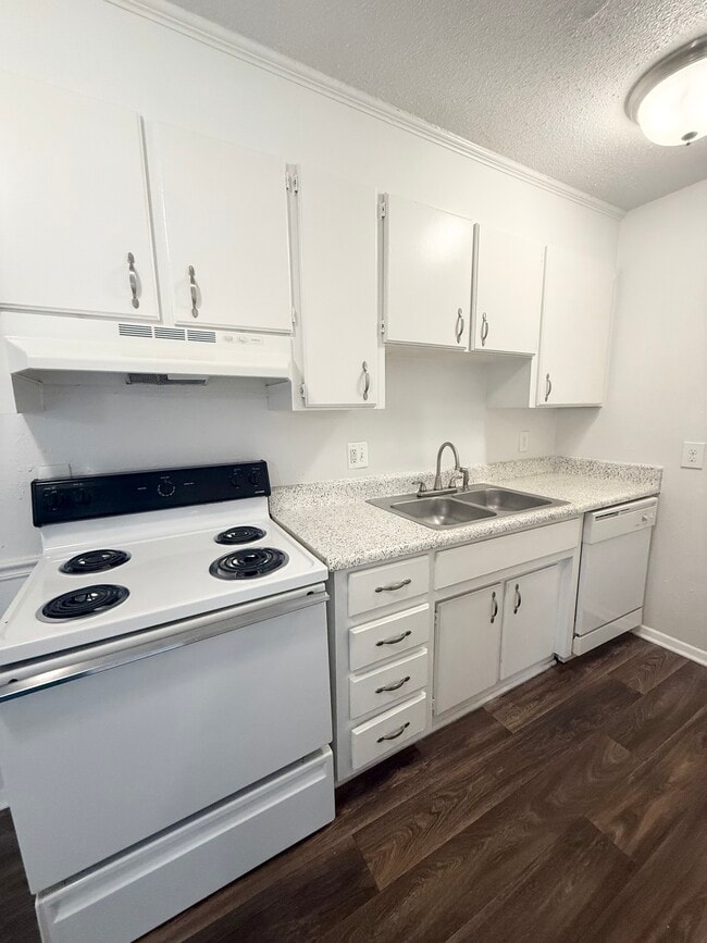 Foto del edificio - Hunting Ridge Apartments