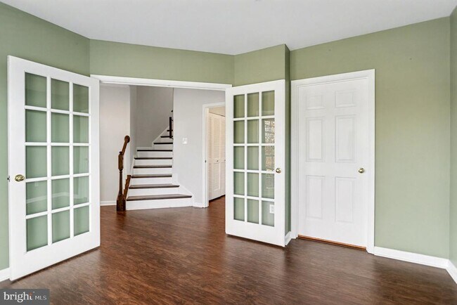 Foto del edificio - 5034 Strawbridge Terrace