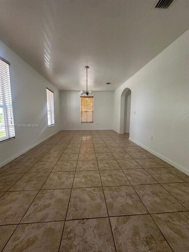 Foto del edificio - 9283 SW 172nd Ave