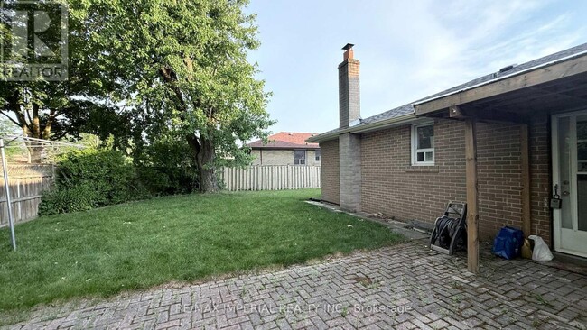 Building Photo - 95 Pleasant View Dr