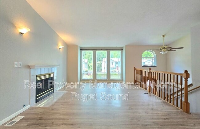 Building Photo - 1805 131st Dr NE