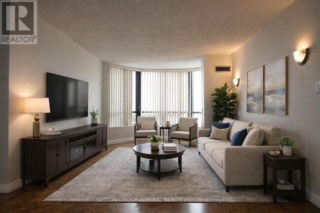 Photo du bâtiment - 7440 Bathurst St