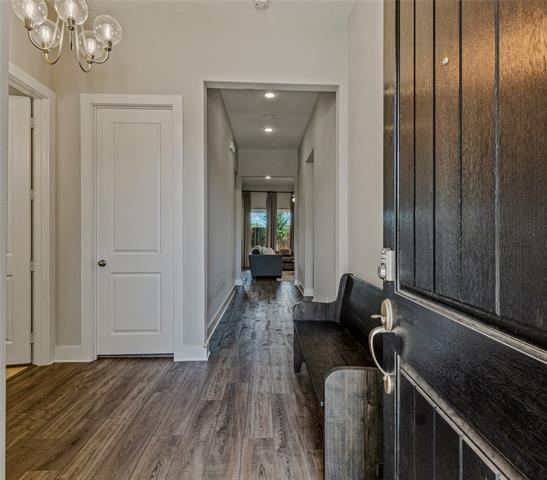 Foto del edificio - 1604 Cedar Crest Dr