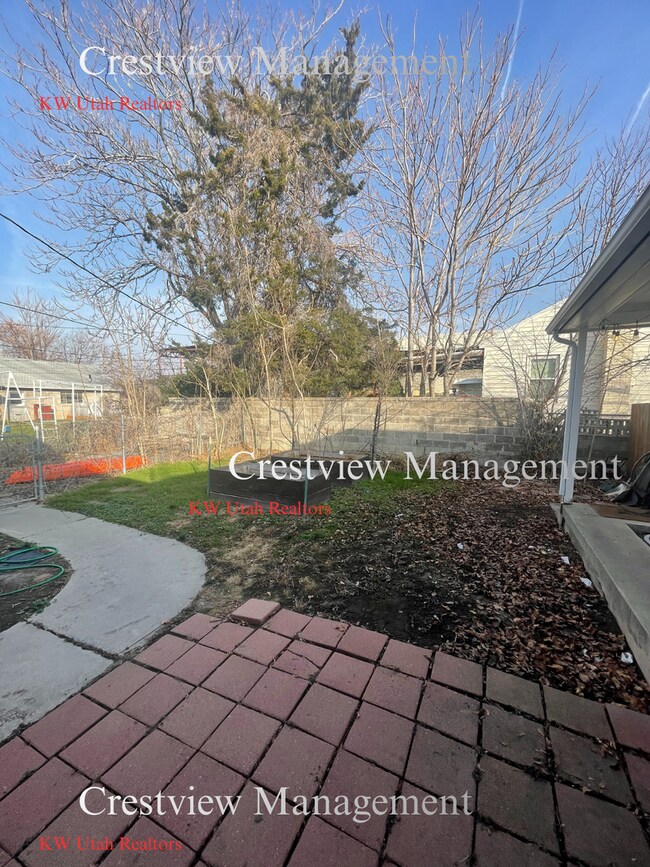 Foto del edificio - Martin Triplex