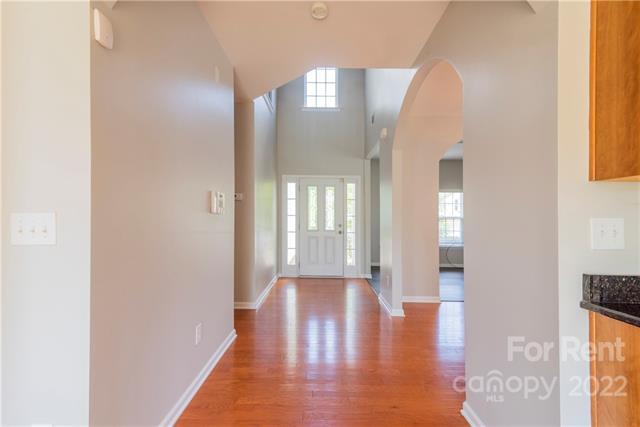 Building Photo - 4230 Houldsworth Dr