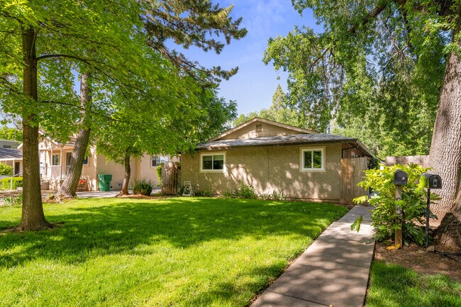 Front of house - 955 Hazel St