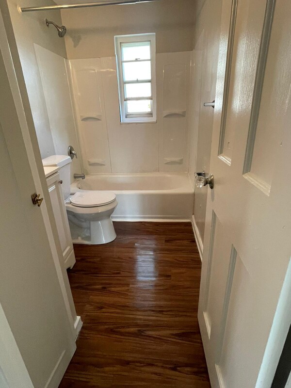 Foto del edificio - 285 E 200th St