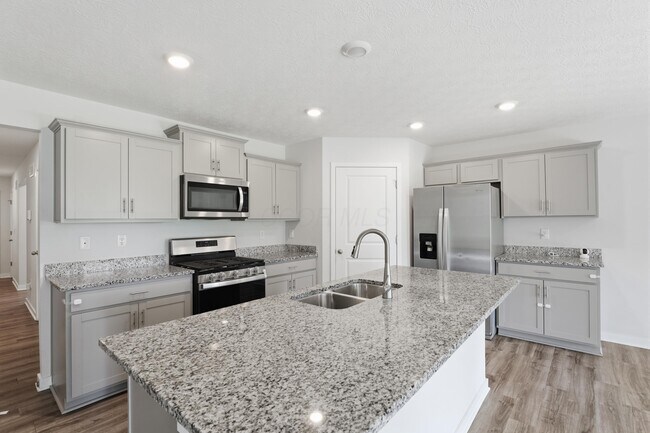 Building Photo - 3040 Wyntree Dr