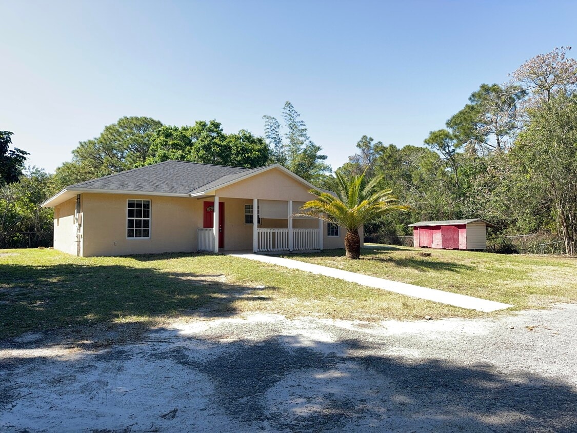 620 W Weatherbee Rd, Fort Pierce, FL 34982 House Rental in Fort