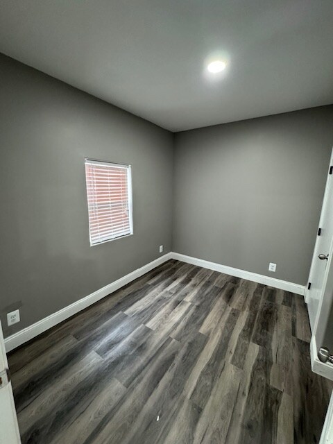 Foto del edificio - 2620 Fees S