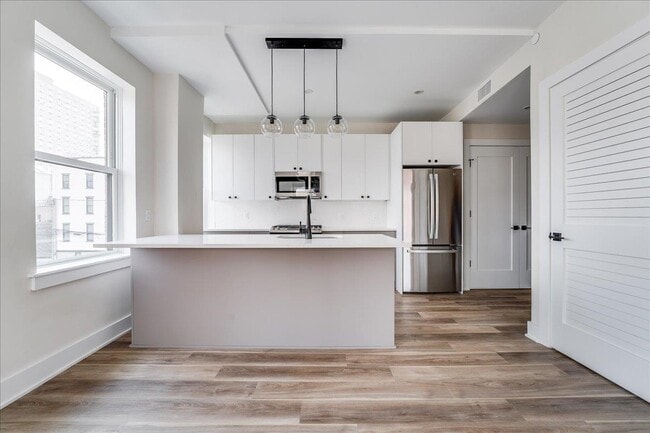 Foto del edificio - 237 Washington St