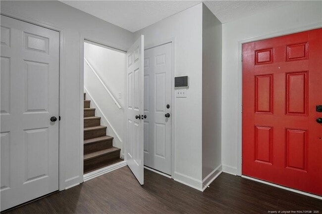 Building Photo - 255 Tidworth Ct