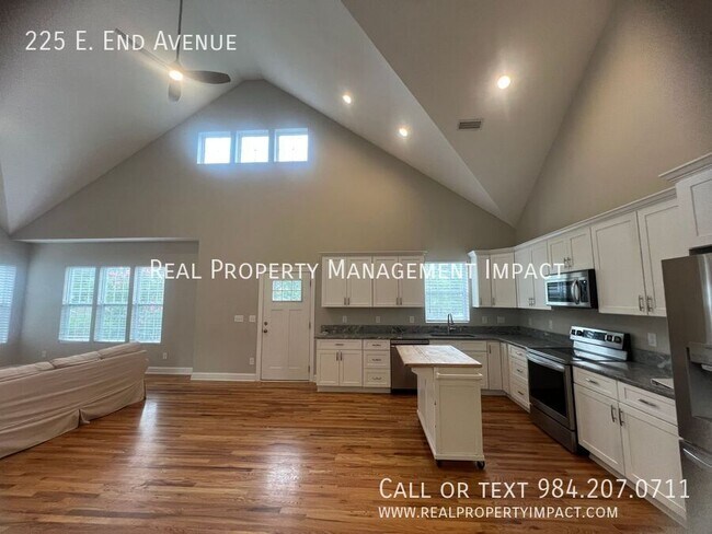 Foto del edificio - 225 East End Ave
