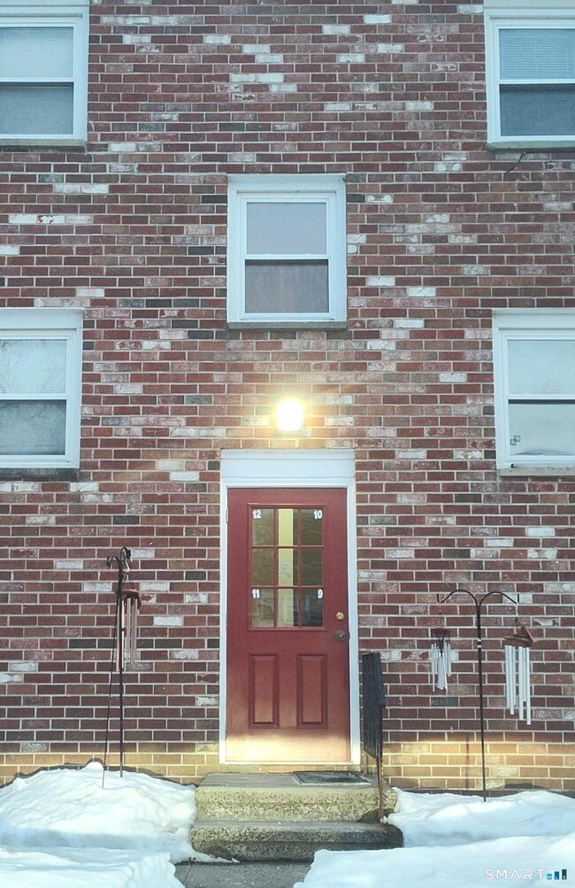 Building Photo - 53 Hiltbrand Rd