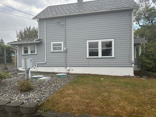 Foto del edificio - Bayview 3 Bedroom with Water View