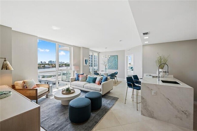 Foto del edificio - 401 N Birch Rd