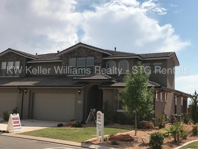 Building Photo - 985 N Casitas Hill Loop