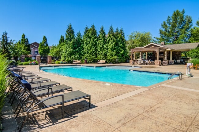 Building Photo - Sovereign at Overland Park