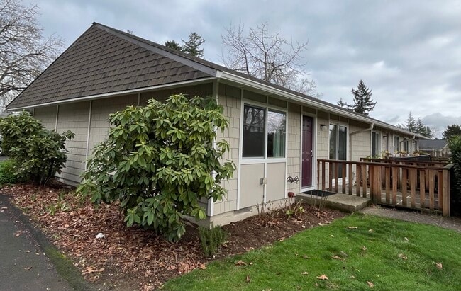 El edificio - 65 NE 19th St