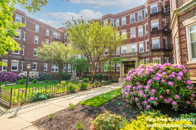 Photo - 98 Queensberry St Apartment