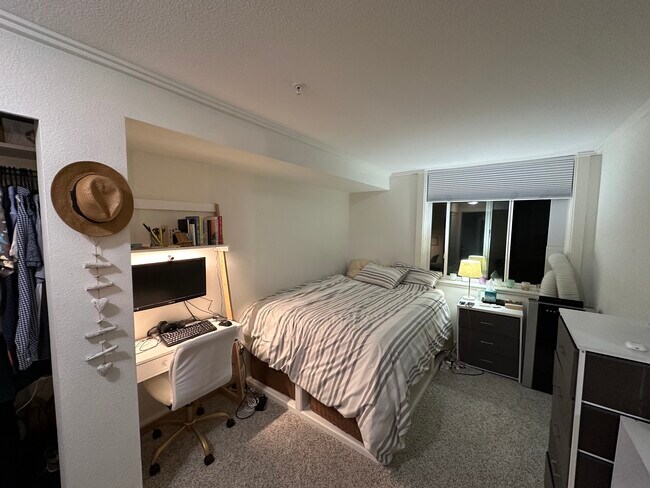 Foto del edificio - 626 4th Ave W