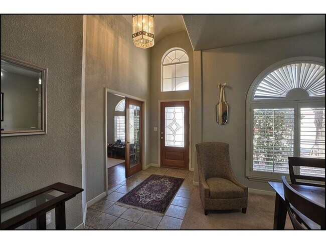 Building Photo - 6316 Los Bancos Dr