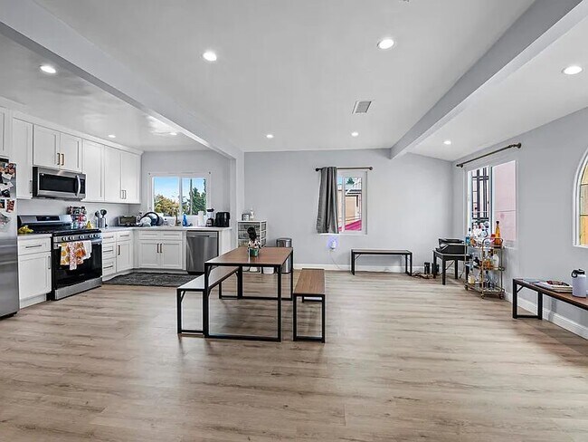 Foto del edificio - 1005 Hi Point St