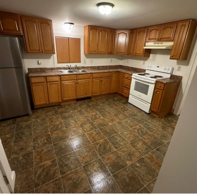 Foto del edificio - 93 Prospect Ave