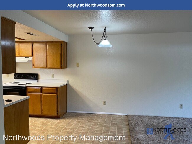 Building Photo - 2 br, 1 bath House - 1316 Kokanee