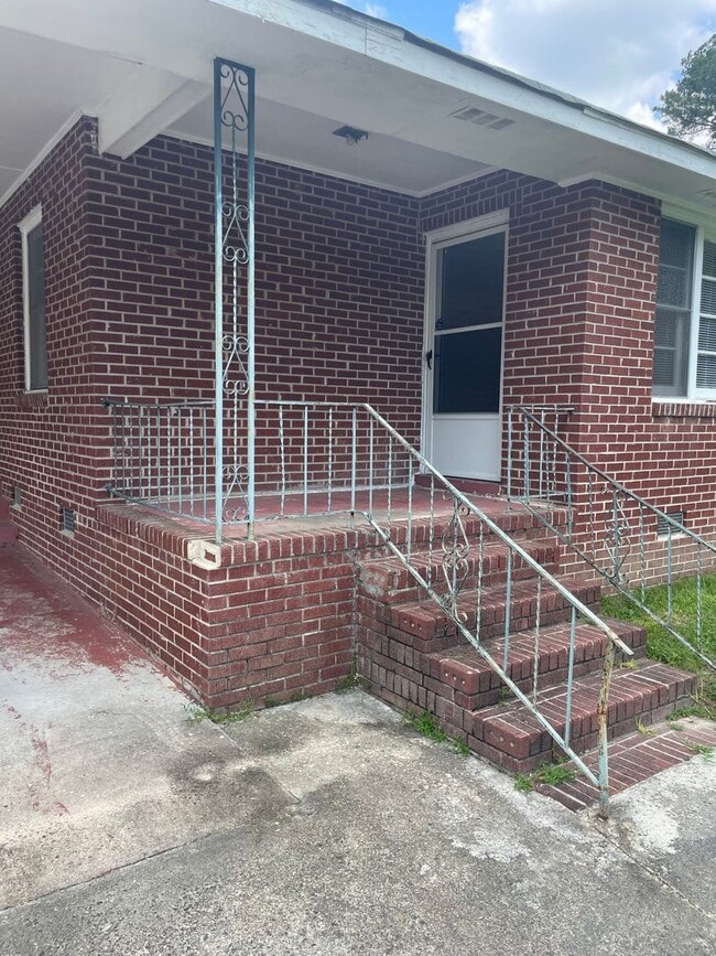 Building Photo - 1909 Morninglo Ln