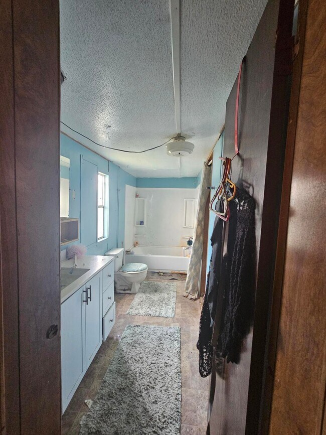 Foto del edificio - 920 Boardwalk Ln