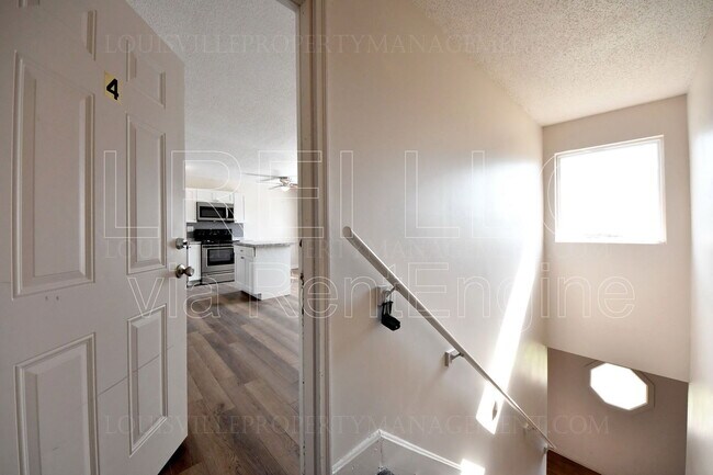 Foto del edificio - 4405 Kern Ct