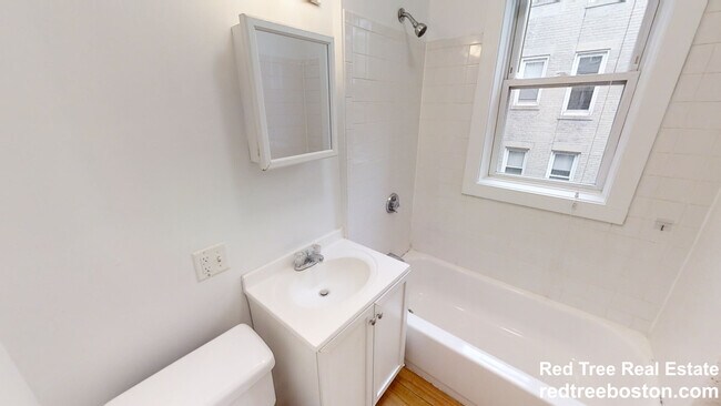 Foto del edificio - 1175 Boylston St