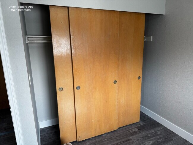 Building Photo - "Cozy 1-Bedroom Retreat in Lakewood with M...