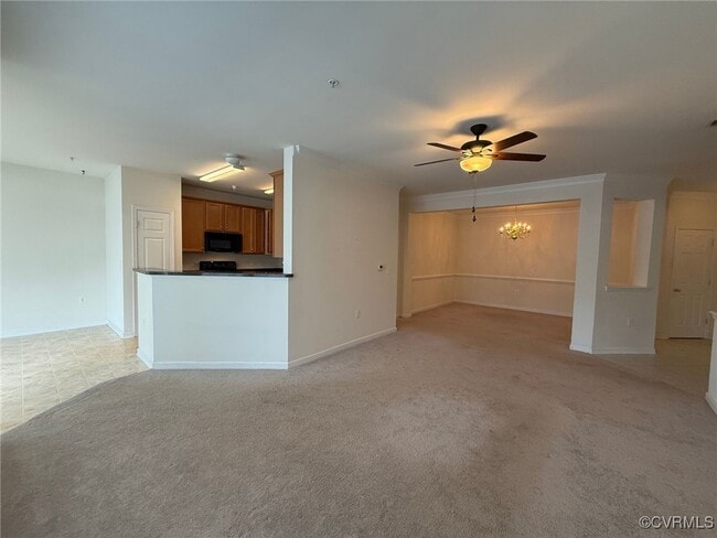 Building Photo - 1000 Westwood Village Way