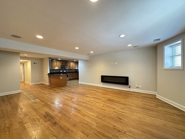 Foto del edificio - 1116 E 46th St