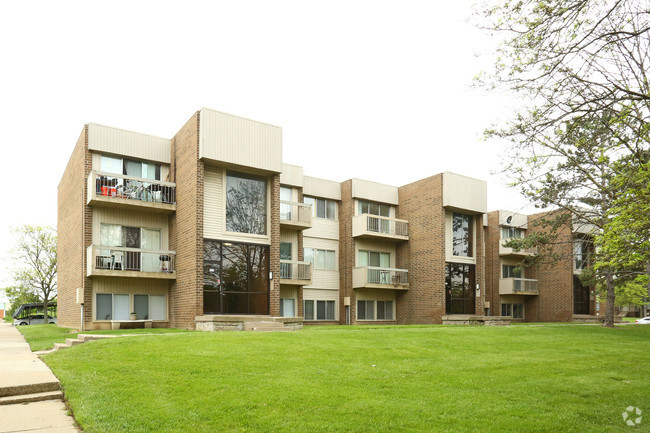 Foto del edificio - Clovertree Apartments